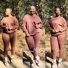 Load image into Gallery viewer, Oversized sweater set
